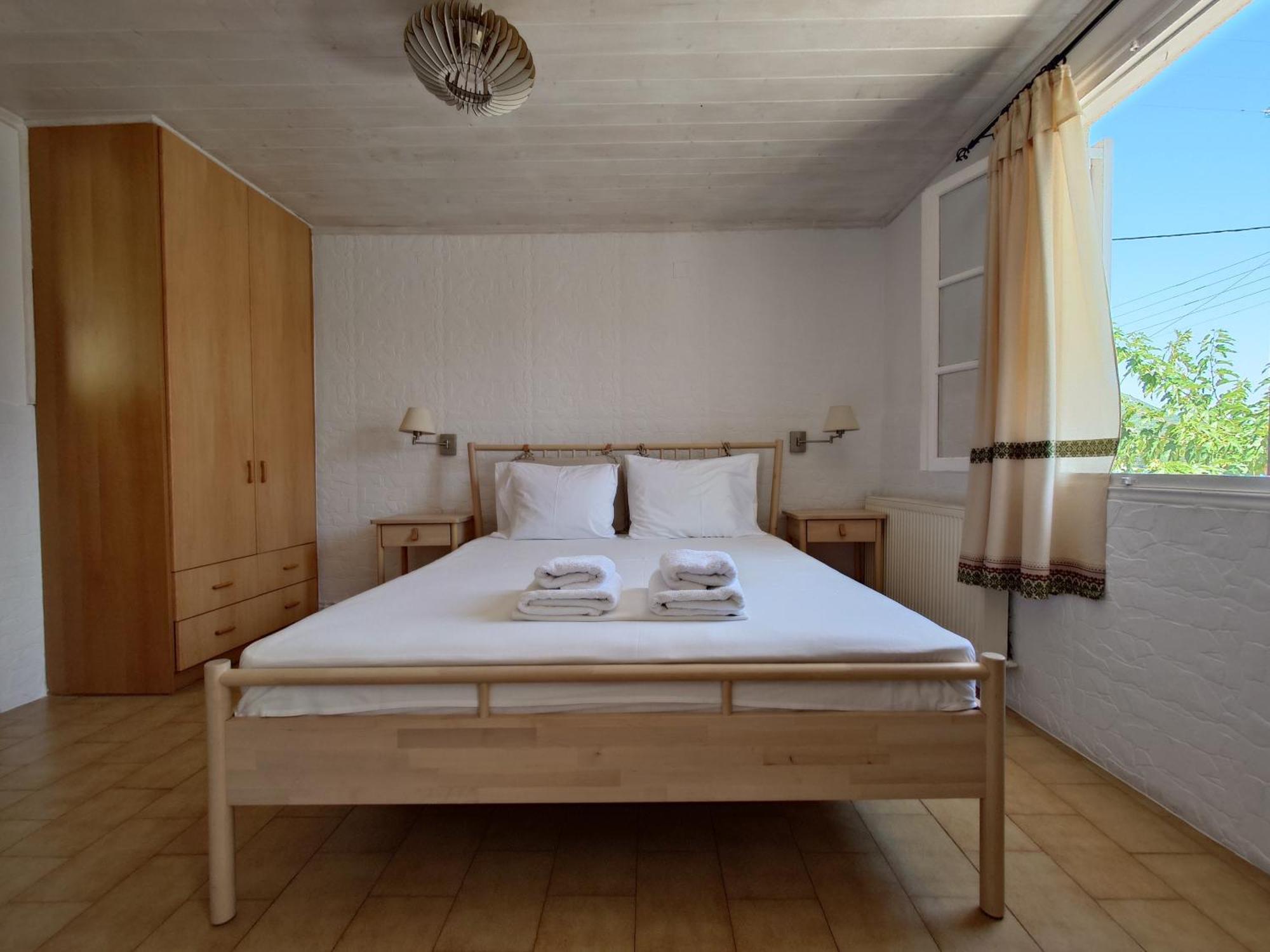 Elena Apartments Ithaca バティ エクステリア 写真